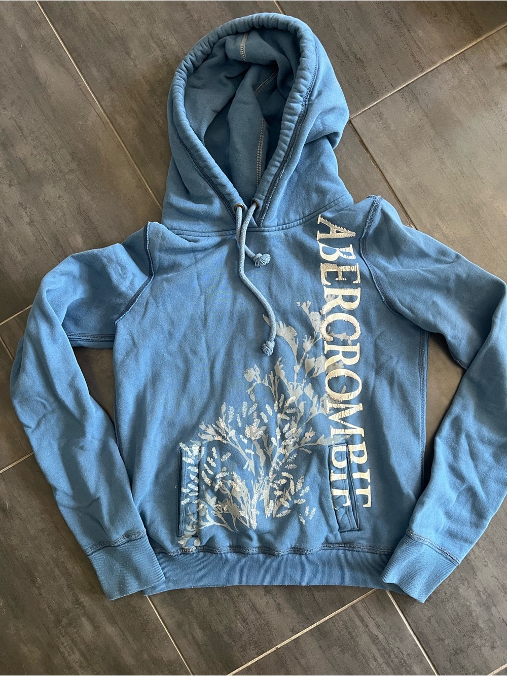 Abercrombie & Fitch Women's Blue Hoodie Sweater with Floral Graphic
